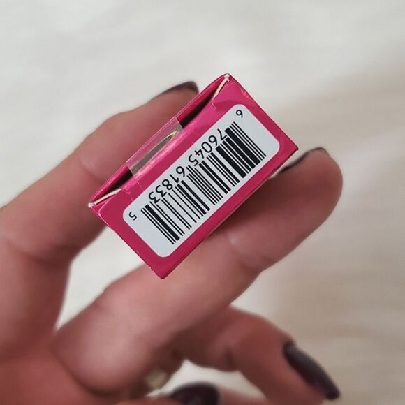 🆕️Limited Edition Hard Candy Marilyn Monroe Black to Glamour Liquid Eyeliner - Picture 10 of 11